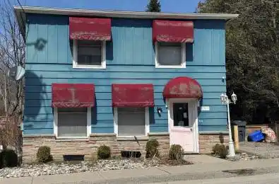 279 Charlotte Street Unit# UPPER Central Elgin Ontario N5L 1A8