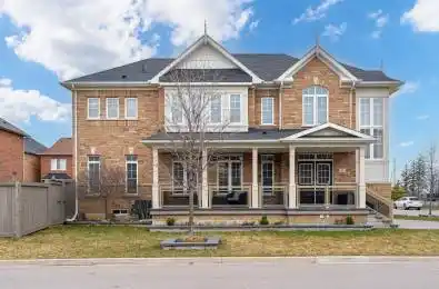 45 Humberstone Crescent Brampton Ontario L7A 4C2