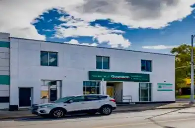 4796 VICTORIA AVE Avenue Niagara Falls Ontario L2E 4C3