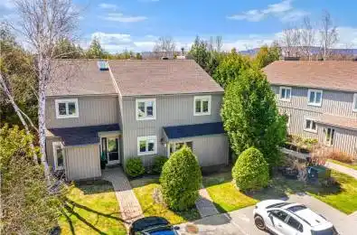 562 Oxbow Crescent Unit# 2 Collingwood Ontario L9Y 5B4