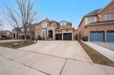 128 Valleycreek Drive Brampton Ontario L6P 2G2