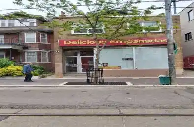 921 College Street Toronto C01 Ontario M6H 1A1