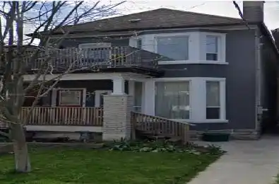 230 Rushton Road Unit# MAIN Toronto C02 Ontario M6G 3J5