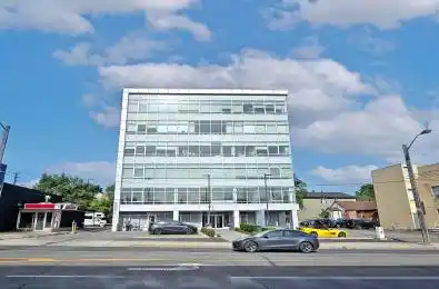 2828 Bathurst Street Unit# 103-105 Toronto C04 Ontario M6B 3A7