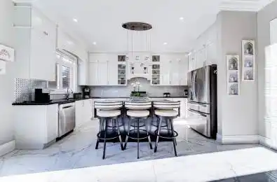 47 Vitlor Drive Richmond Hill Ontario L4E 0G3