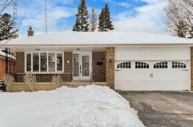 32 Lailey Crescent Toronto C14 Ontario M2N 4H1