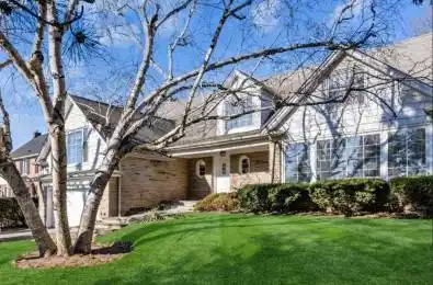 20 Owen Boulevard Toronto C12 Ontario M2P 1E9