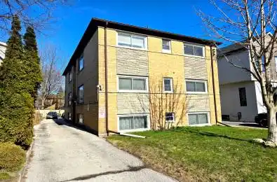 35 Third Street Toronto W06 Ontario M8V 2X7