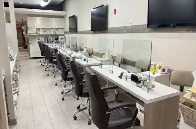146 Lakeshore Road Unit# A01009A Oakville Ontario L6K 1E4