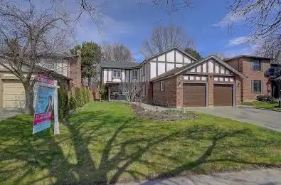 11 Elkpath Avenue Toronto C12 Ontario M2L 2V9