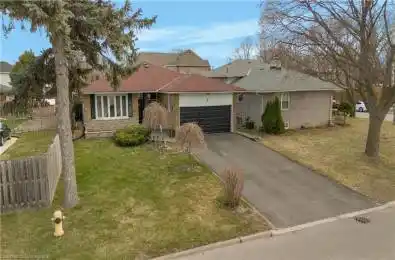 3 Hartsdale Drive Toronto W09 Ontario M9R 2S1