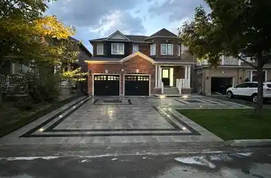 64 Williamson Family Hollow Newmarket Ontario L3X 3K2