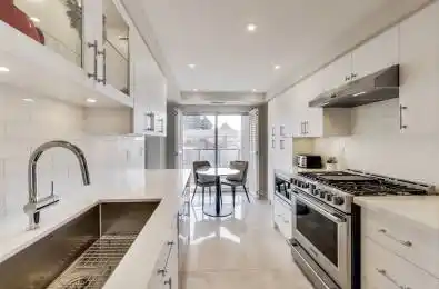 265 Ridley Boulevard Unit# 803 Toronto C04 Ontario M5M 4N8