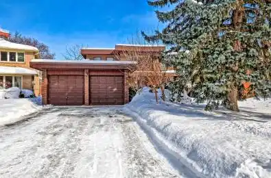 43 Canterbury Crescent Toronto W08 Ontario M9A 5A4