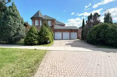 39 Alexandra Wood Richmond Hill Ontario L4B 2L1