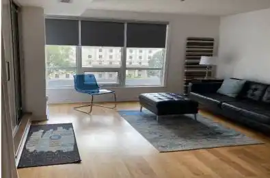 100 Hayden Street Unit# 701 Toronto C08 Ontario M4Y 3C7