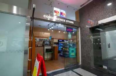 5775 yonge Street Toronto C14 Ontario M7A 2H2