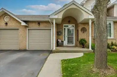 95 Twentyplace Boulevard Unit# 3 Hamilton Ontario L0R 1W0