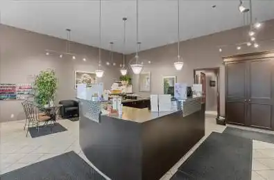 1084 Salk Road Unit# 4 Pickering Ontario L1W 4B5