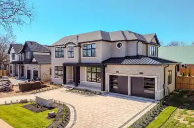 302 Tuck Drive Burlington Ontario L7L 2R1