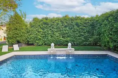 27 Surrey Drive Hamilton Ontario L9K 1L9