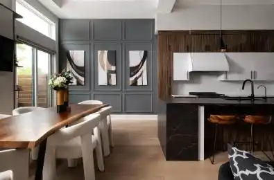 32 Algoma Street Toronto W06 Ontario M8Y 1C3