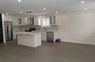 32 Dowswell Drive Unit# upper Toronto E11 Ontario M1B 1J2