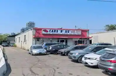 7 Hansen Road Brampton Ontario L6W 3H6