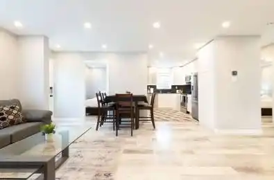 101 Reiner Road Toronto C06 Ontario M3H 2L7