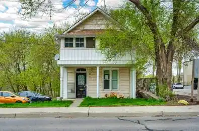 31 Queen Street Cambridge Ontario N3C 1G2