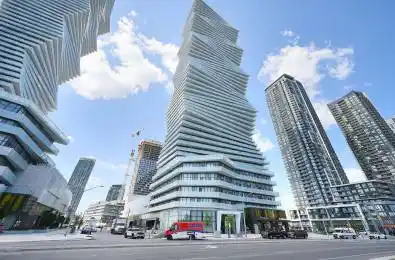 3900 Confederation Parkway Unit# 6004 Mississauga Ontario L5B 0M3