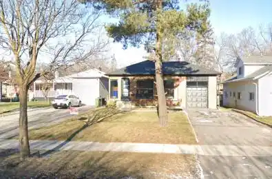 32 Connaught Avenue Toronto C07 Ontario M2M 1G6