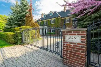 246 Riverside Drive Toronto W01 Ontario M6S 4A9