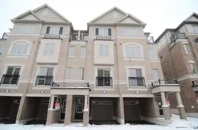2755 Deputy Minister Path Oshawa Ontario L1L 0M7