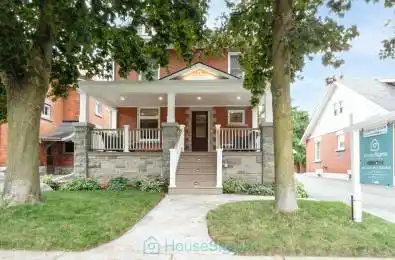 212 Front Street Stratford Ontario N5A 4H7