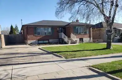 35 Marcia Avenue Toronto W04 Ontario M6B 2Y6