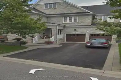 34 Westgate Avenue Ajax Ontario L1Z 1R8