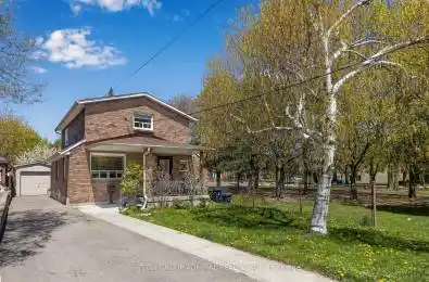 1052 Glengrove Avenue Toronto W04 Ontario M6B 2K2