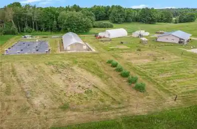 1786 CLARENDON Road Frontenac Ontario K0H 2B0