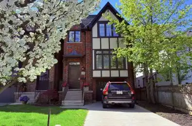 249 Sheldrake Boulevard Toronto C10 Ontario M4P 2B7