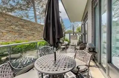 21 Park Street Unit# 105 Mississauga Ontario L5G 1L7