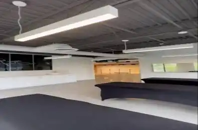 92 Park Lawn Road Toronto W06 Ontario M8Y 0B6