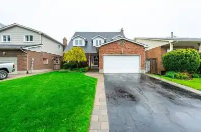24 Vance Crescent Hamilton Ontario L8B 0B7