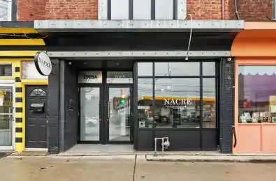 2005 Dundas Street Toronto W01 Ontario M6R 1W7