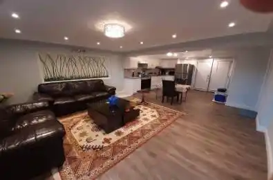 276 Degraaf Crescent Aurora Ontario L4G 0X1