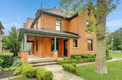 39 Jones Street Oakville Ontario L6L 5W5