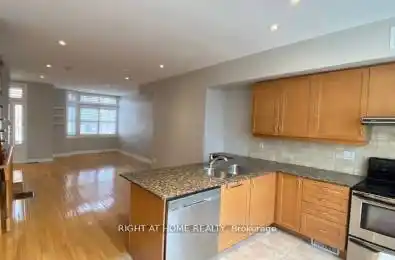 36 Michael Power Place Toronto W08 Ontario M9A 5G9