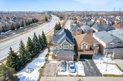 7346 Lantern Fly Hollow Mississauga Ontario L5W 1J8
