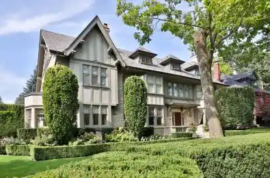 170 Roxborough Drive Toronto C09 Ontario M4W 1X8