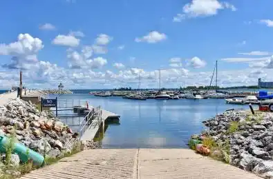 30 RAMBLINGS Way Unit# 153 Collingwood Ontario L9Y 5S5